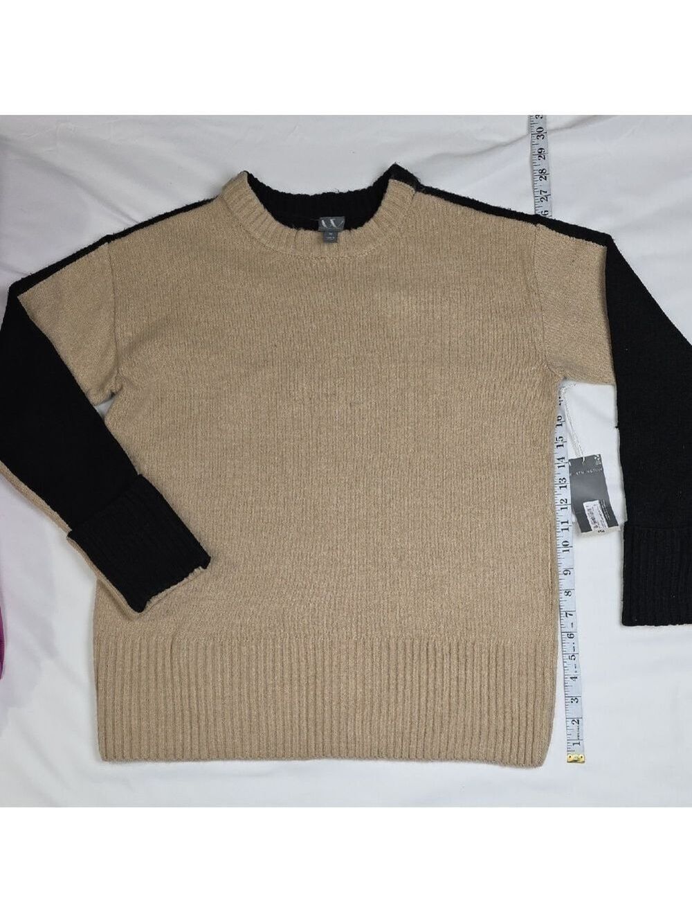 Men's Beige and Black Sweater